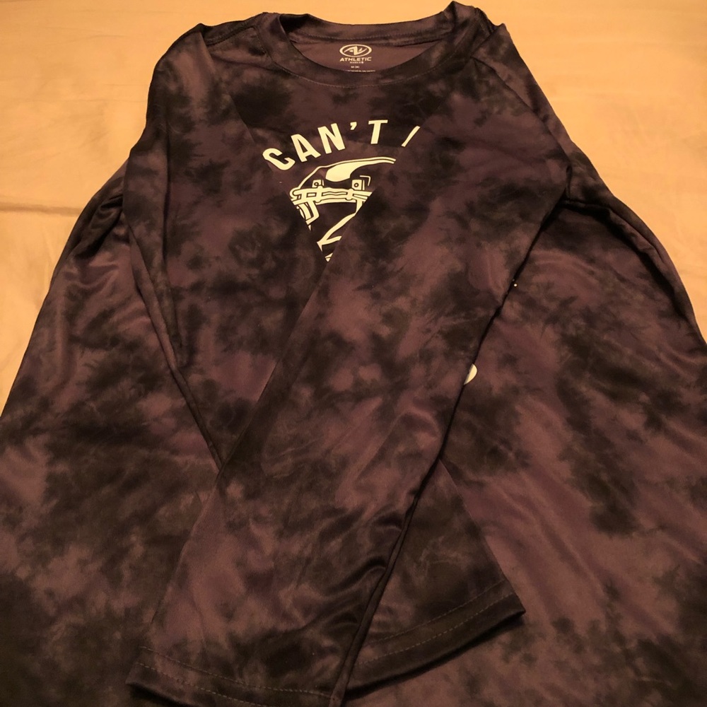 Boys Athletic Works long Sleeve tie dye shirt Gray-picking up purple in picture